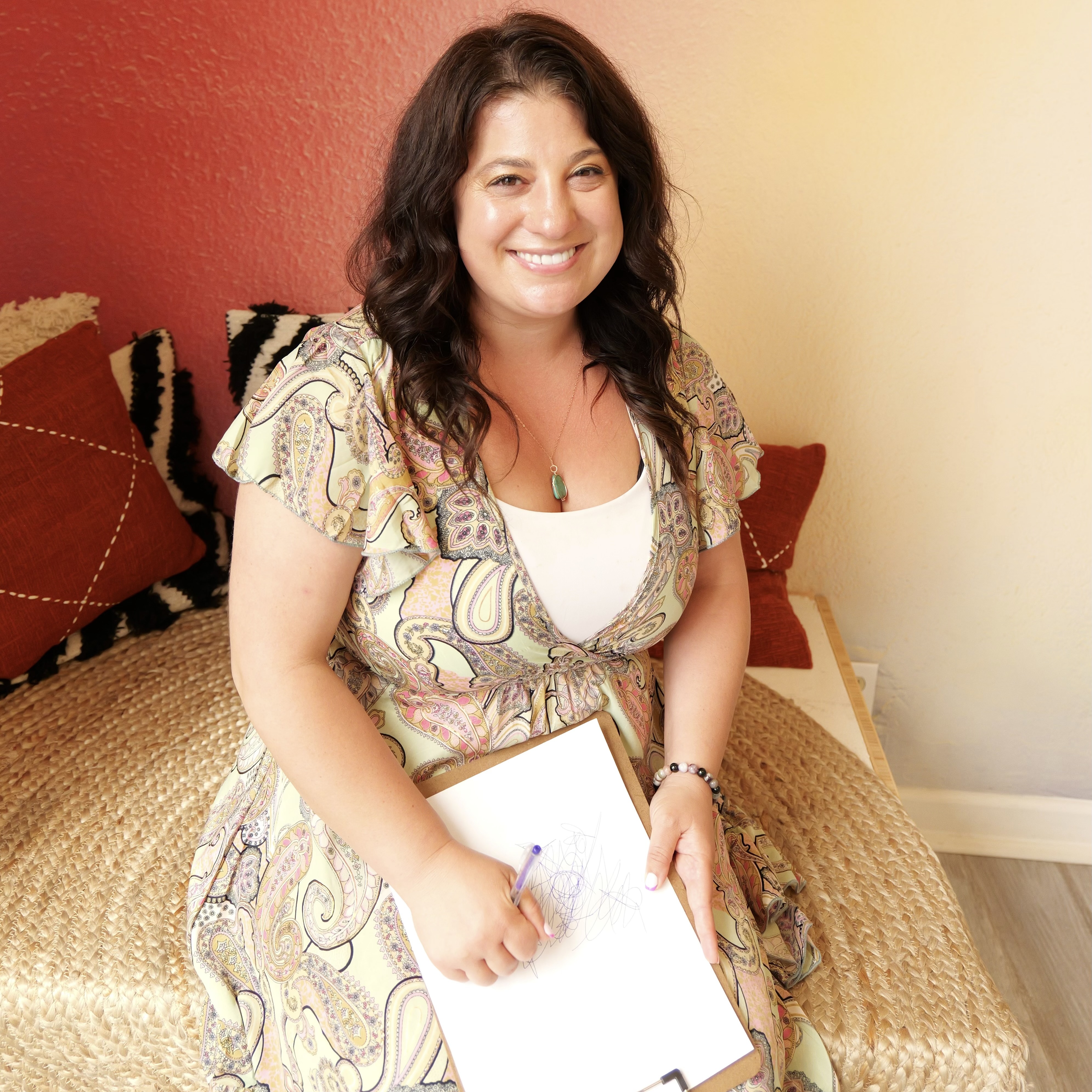 Psychic Medium Laura Bowling
