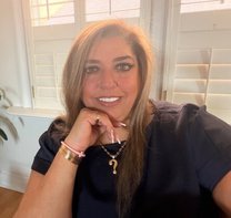 Psychic Lisa Moore
